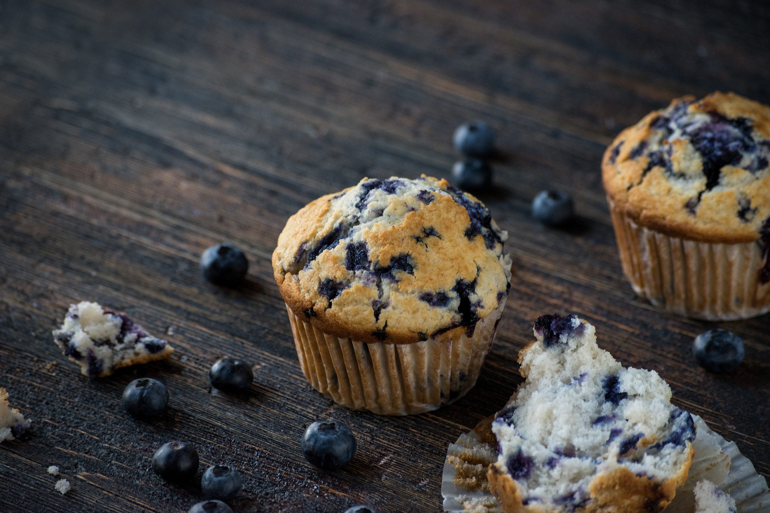A recipe of how to cook blueberry muffins